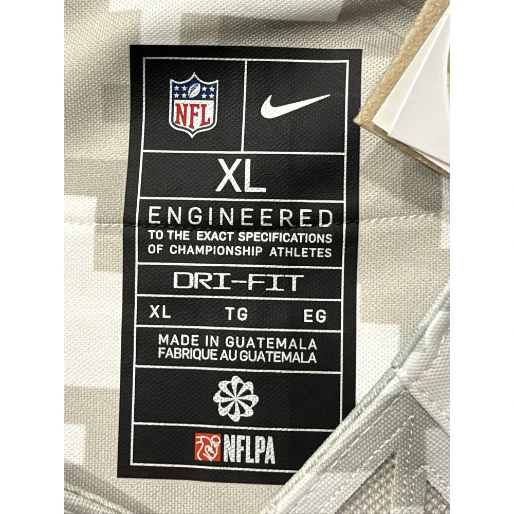 Nike Salute to Service Tennessee Titans Jersey Men's XL Digital Camo #98 Simmons